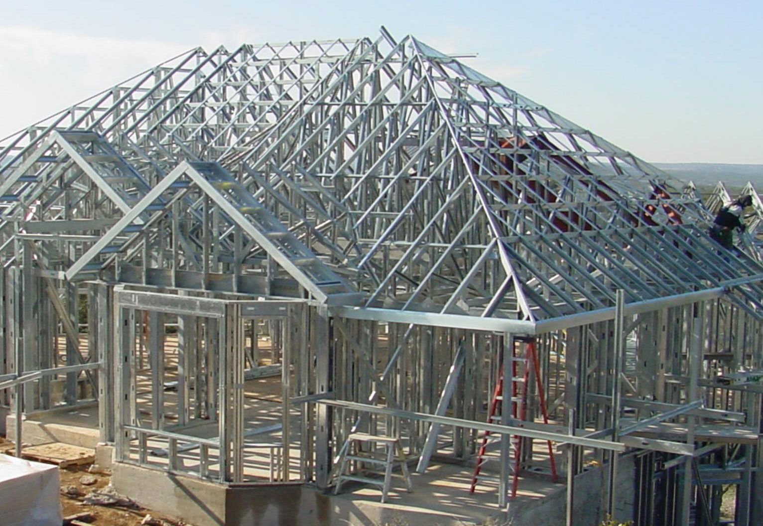 Çelik Konstrüksiyon Yapı Sistemleri